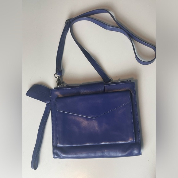 SOLDDanier Leather Wristlet/Crossbody Bag. Nice Blueberry Color. Only One Left!! - Picture 1 of 4